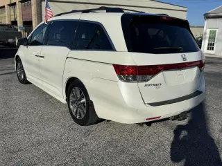 2014 Honda Odyssey 5dr Touring Elite