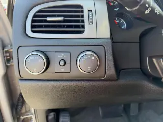 2009 Chevrolet Tahoe 4WD 4dr 1500 LT w/2LT