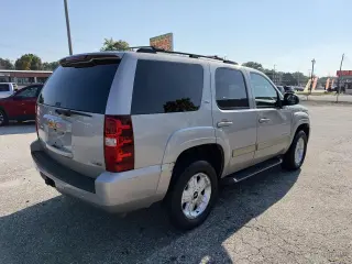 2009 Chevrolet Tahoe 4WD 4dr 1500 LT w/2LT