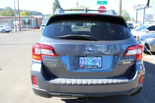 2016 Subaru Outback 4dr Wgn 2.5i Limited PZEV