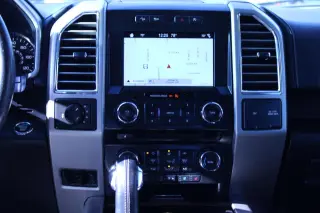 2016 Ford F-150 4WD SuperCab 145" Lariat