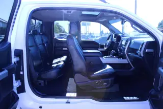 2016 Ford F-150 4WD SuperCab 145" Lariat
