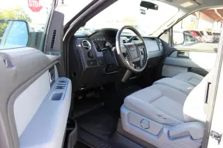 2013 Ford F-150 4WD SuperCab 133" XLT