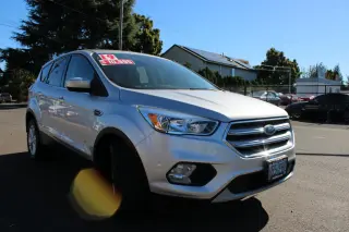 2019 Ford Escape SE FWD