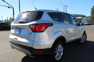 2019 Ford Escape SE FWD