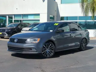 Volkswagen Jetta 2016 1.8T Sport 4dr Sedan 6A PZEV