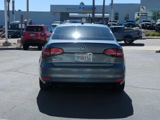 Volkswagen Jetta 2016 1.8T Sport 4dr Sedan 6A PZEV