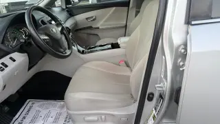 2009 Toyota Venza 4dr Wgn V6 AWD (Natl)