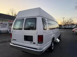 2010 Ford Econoline E-250 Ext Commercial