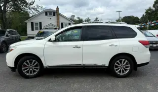 2014 Nissan Pathfinder 4WD 4dr SL