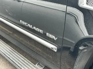 Cadillac Escalade ESV 2009 AWD 4dr SUV con Colección Ultra de Lujo V8