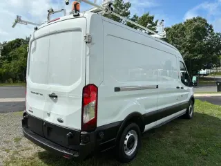 2016 Ford Transit T-150 148" Med Rf 8600 GVWR Sliding RH Dr