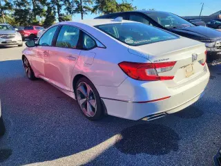 Honda Accord 2020 Touring 4dr Sedán