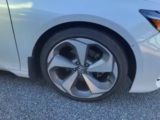 Honda Accord 2020 Touring 4dr Sedán