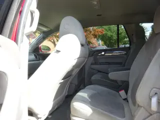 2013 Buick Enclave FWD 4dr Convenience