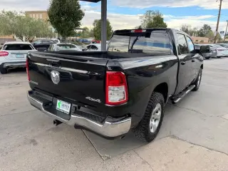 2022 RAM 1500 Big Horn 4x4 Crew Cab 6'4" Box