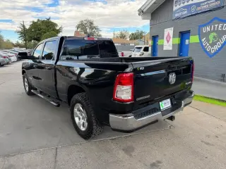 2022 RAM 1500 Big Horn 4x4 Crew Cab 6'4" Box