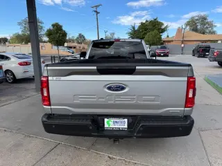 2022 Ford F-150 XL 2WD Reg Cab 6.5' Box