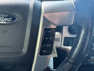 2013 Ford F-150 4WD SuperCrew 145" XL