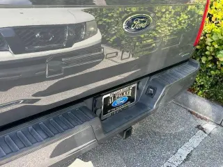 Ford F-150 2021 4x4 Lariat 4dr SuperCrew 6.5 ft. SB