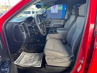 2017 Chevrolet Silverado 1500 4WD Double Cab 143.5" Custom