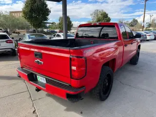 2017 Chevrolet Silverado 1500 4WD Double Cab 143.5" Custom