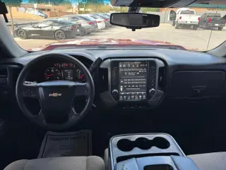 2017 Chevrolet Silverado 1500 4WD Double Cab 143.5" Custom