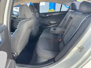 2017 Chevrolet Cruze 4dr Sdn 1.4L LT w/1SD