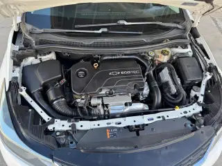 2017 Chevrolet Cruze 4dr Sdn 1.4L LT w/1SD