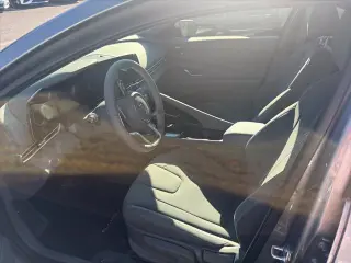 Hyundai ELANTRA 2024 SEL Sedán de 4 puertas