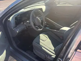 Hyundai ELANTRA 2024 SEL Sedán de 4 puertas