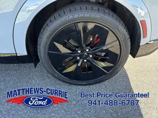 Ford Mustang Mach-E 2025 AWD GT 4dr SUV