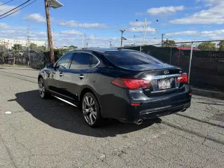 2019 Infiniti Q70L 3.7 LUXE AWD