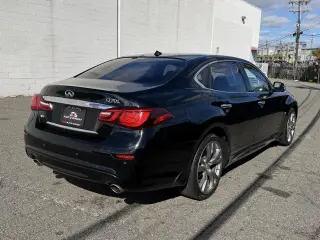 2019 Infiniti Q70L 3.7 LUXE AWD
