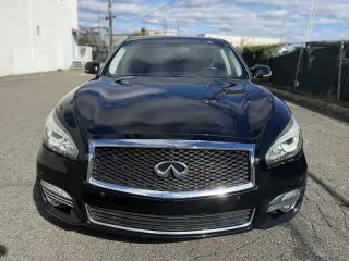 2019 Infiniti Q70L 3.7 LUXE AWD