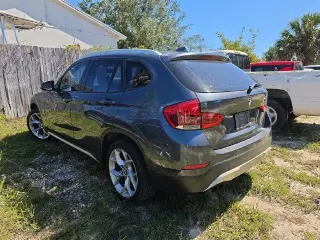 BMW X1 2015 AWD xDrive28i 4dr SUV