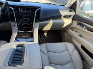 2019 Cadillac Escalade ESV 4WD 4dr Premium Luxury