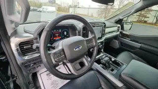 Ford F-150 2022 4x4 Lariat 4dr SuperCrew 5.5 ft. SB