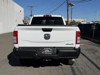 2022 RAM 2500 Tradesman 4x4 Crew Cab 6'4" Box