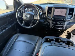 2022 RAM 2500 Tradesman 4x4 Crew Cab 6'4" Box