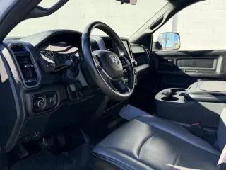 2022 RAM 2500 Tradesman 4x4 Crew Cab 6'4" Box