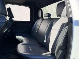 2022 RAM 2500 Tradesman 4x4 Crew Cab 6'4" Box