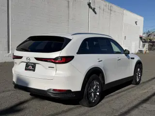 2024 Mazda CX-90 3.3 Turbo Preferred Plus AWD