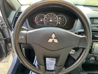 2008 Mitsubishi Galant 4dr Sdn ES