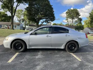 2008 Mitsubishi Galant 4dr Sdn ES