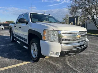 2011 Chevrolet Silverado 1500 4WD Crew Cab 143.5" LT