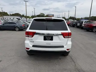 2013 Jeep Grand Cherokee 4WD 4dr Laredo