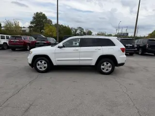2013 Jeep Grand Cherokee 4WD 4dr Laredo