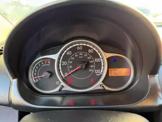 2012 Mazda MAZDA2 Base