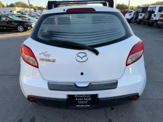 2012 Mazda MAZDA2 Base